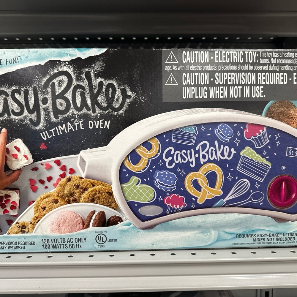 Easy-Bake Ultimate Oven